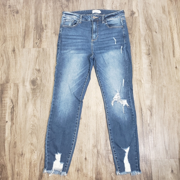 Cello Denim - Cello Women's 7 ( 30 ) Medium Wash High Rise Ankle Crop Skinny Distressed Fade